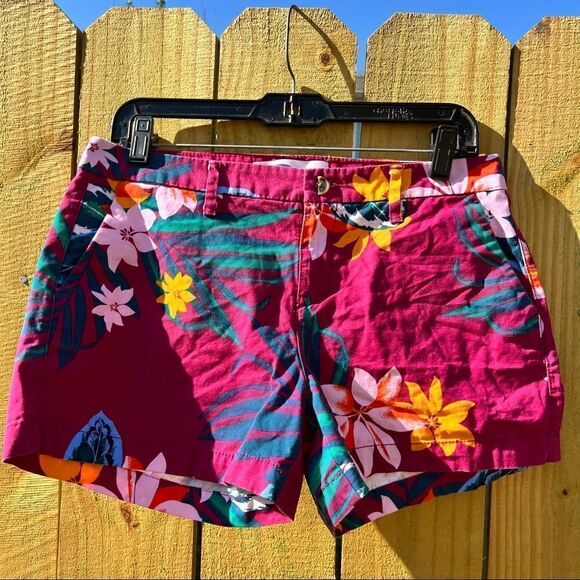 OLD NAVY women’s floral shorts size 4 Guc - Picture 1 of 5